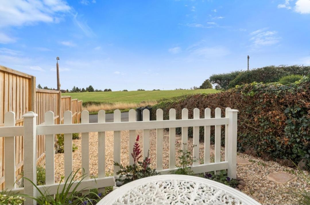Cottage On The Common Great Malvern Εξωτερικό φωτογραφία